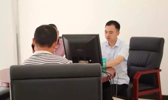 劉強(qiáng).webp.jpg