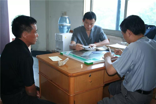 老法院的辦公環境.jpg